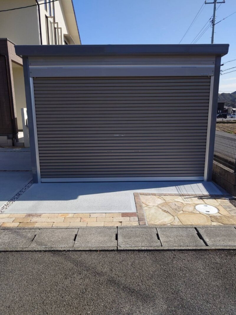 周東町 ガレージ