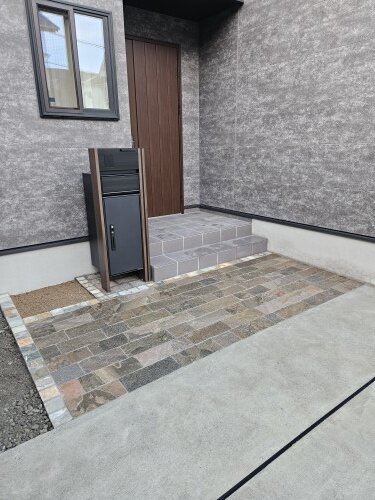 岩国　宅配ボックス