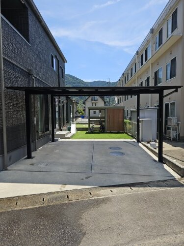 岩国　カーポート