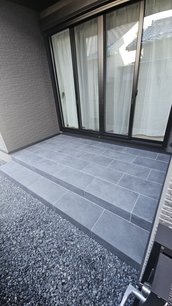 岩国 タイルデッキ