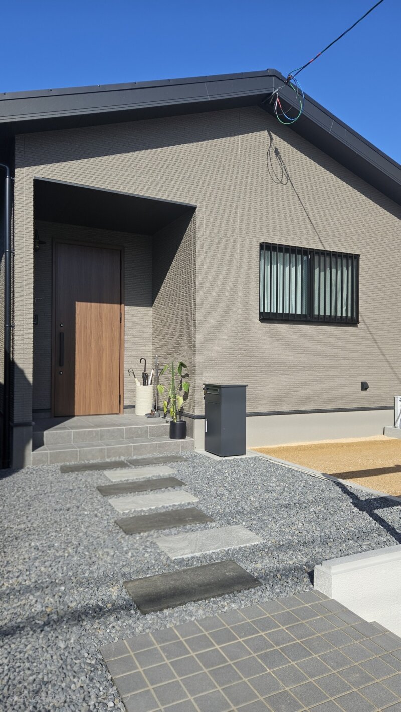 外構 玄関前